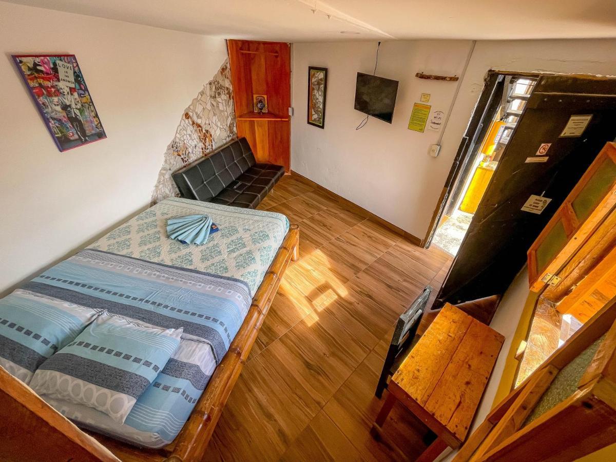 Hostal Bambu San Agustin  Luaran gambar