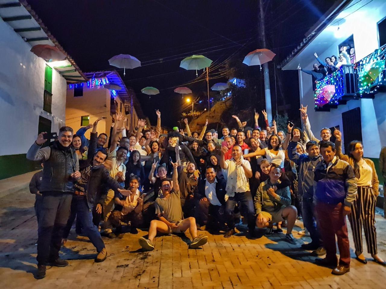 Hostal Bambu San Agustin  Luaran gambar